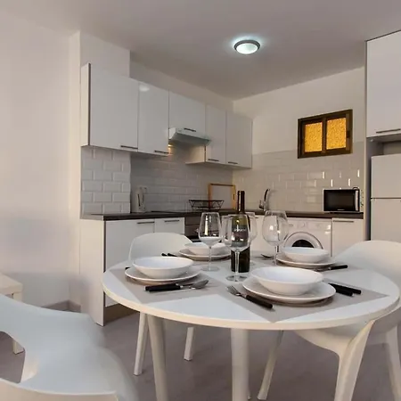 Mare 96 - One Bed Costa Adeje (Tenerife)