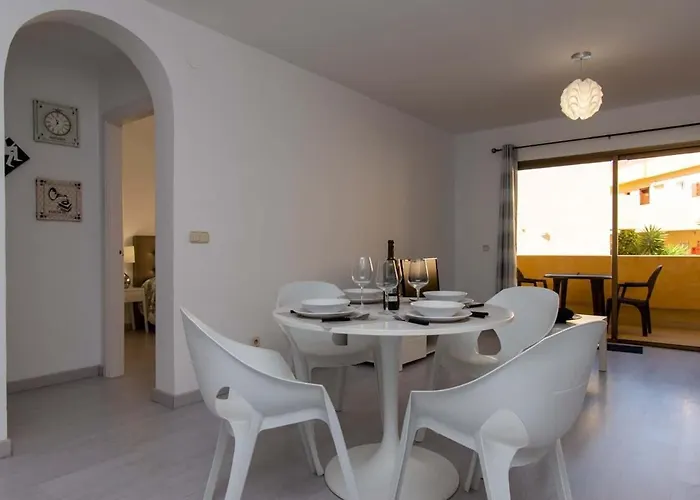 Mare 96 - One Bed Apartment Costa Adeje (Tenerife)