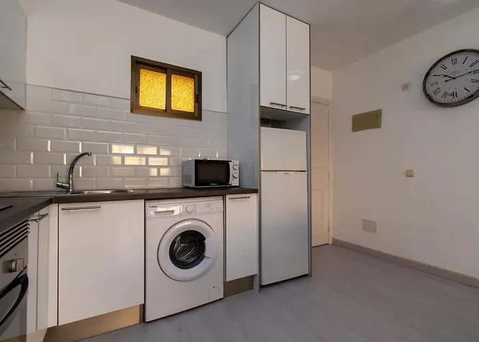 Mare 96 - One Bed * Адехе