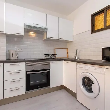 Mare 96 - One Bed Costa Adeje (Tenerife)