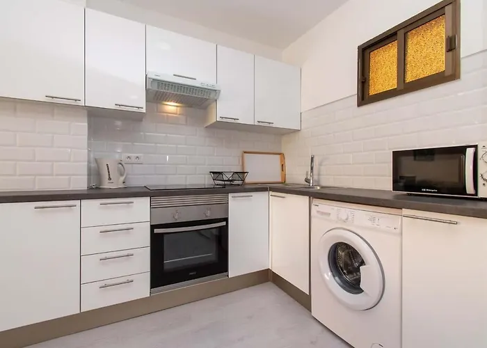 Mare 96 - One Bed Costa Adeje (Tenerife)